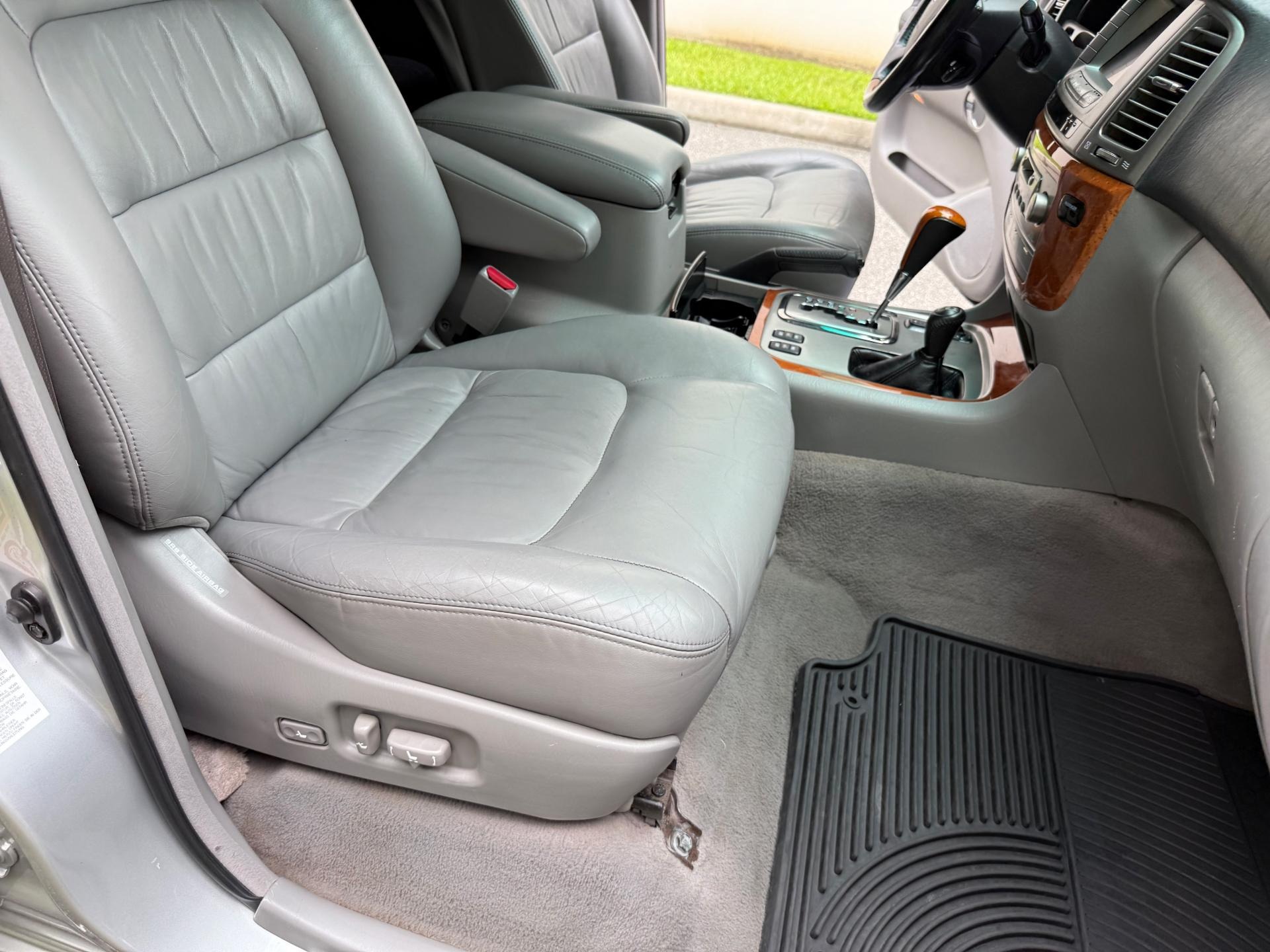 2006-lexus-lx-470 (4)