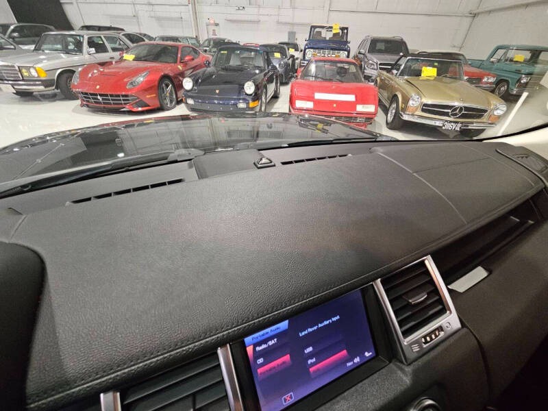 2011-land-rover-range-rover-sport (14)