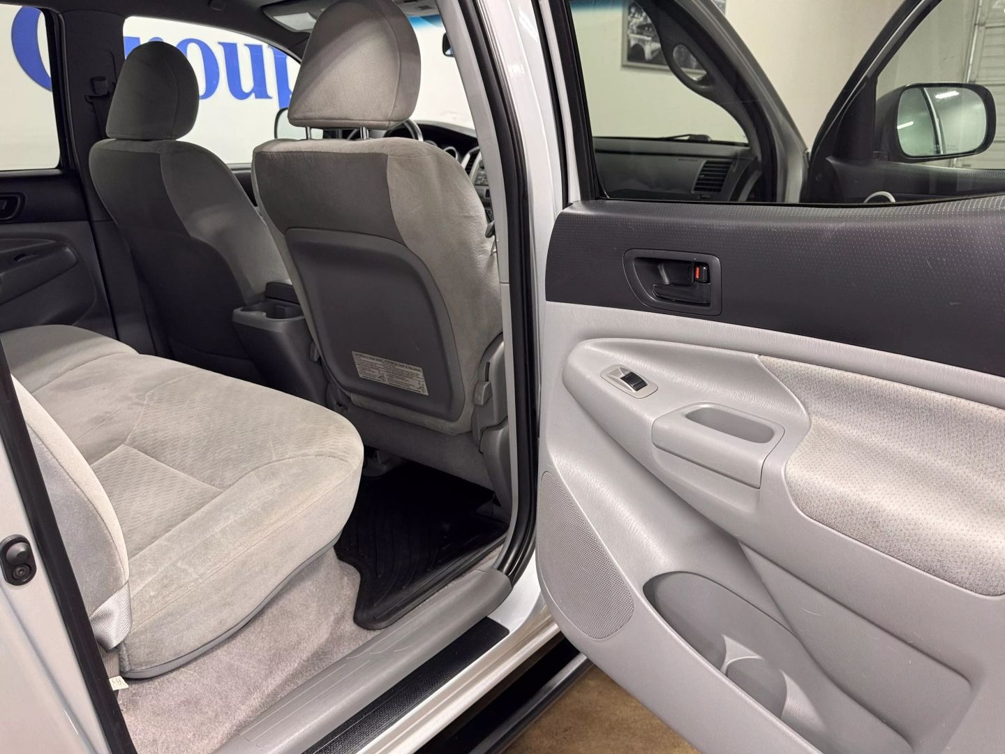 2011-toyota-tacoma-for-sale (21)