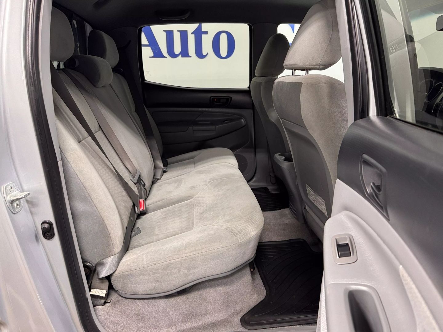 2011-toyota-tacoma-for-sale (4)