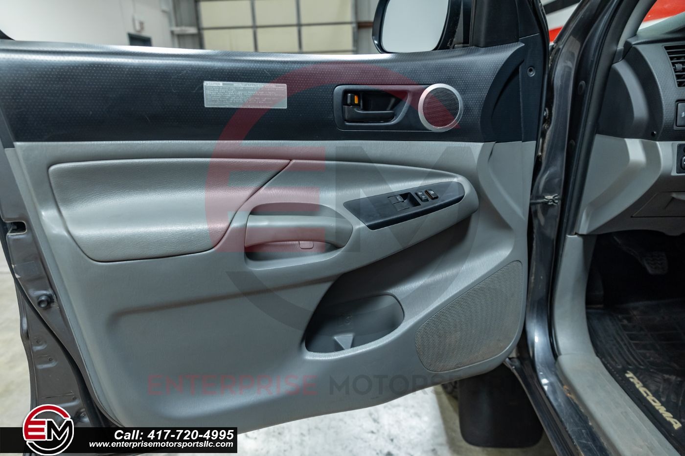 2012-toyota-tacoma-for-sale-missouri (16)