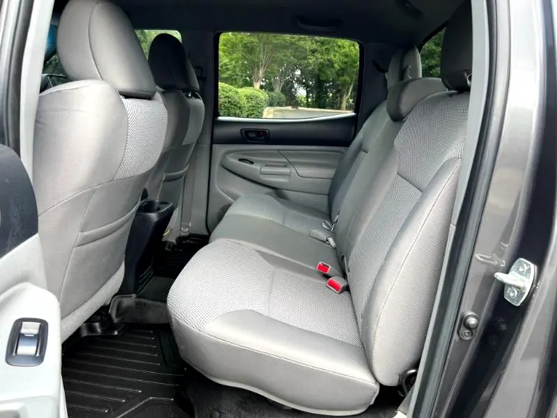 2013-toyota-tacoma-double-cab-for-sale (16)