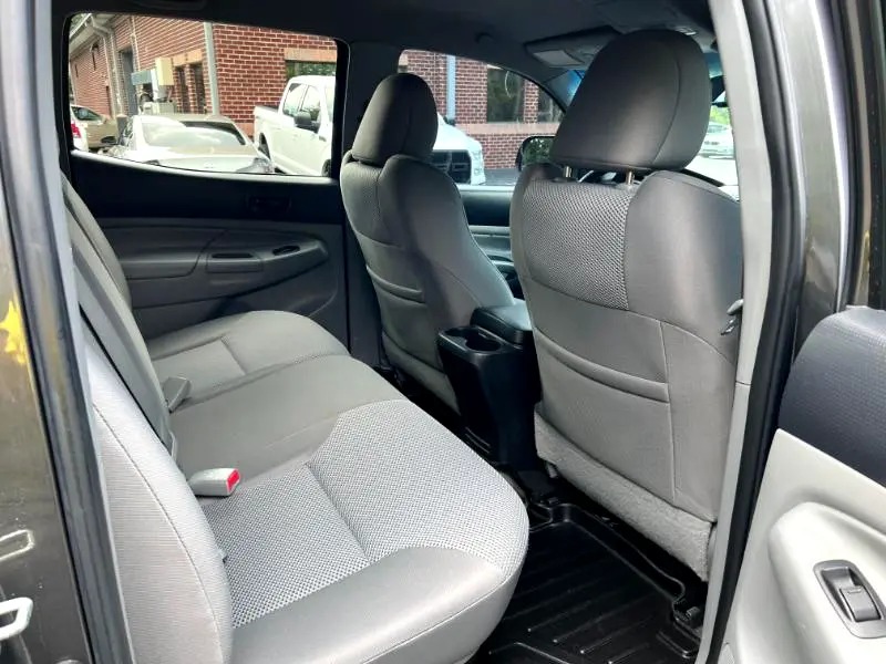 2013-toyota-tacoma-double-cab-for-sale (17)