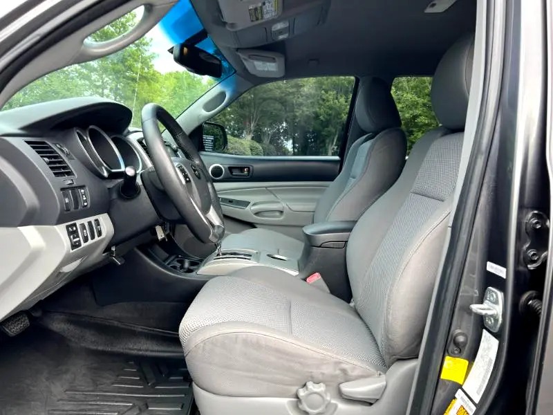2013-toyota-tacoma-double-cab-for-sale (18)