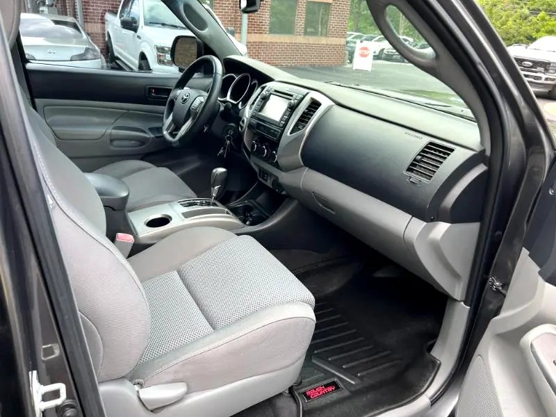 2013-toyota-tacoma-double-cab-for-sale (6)