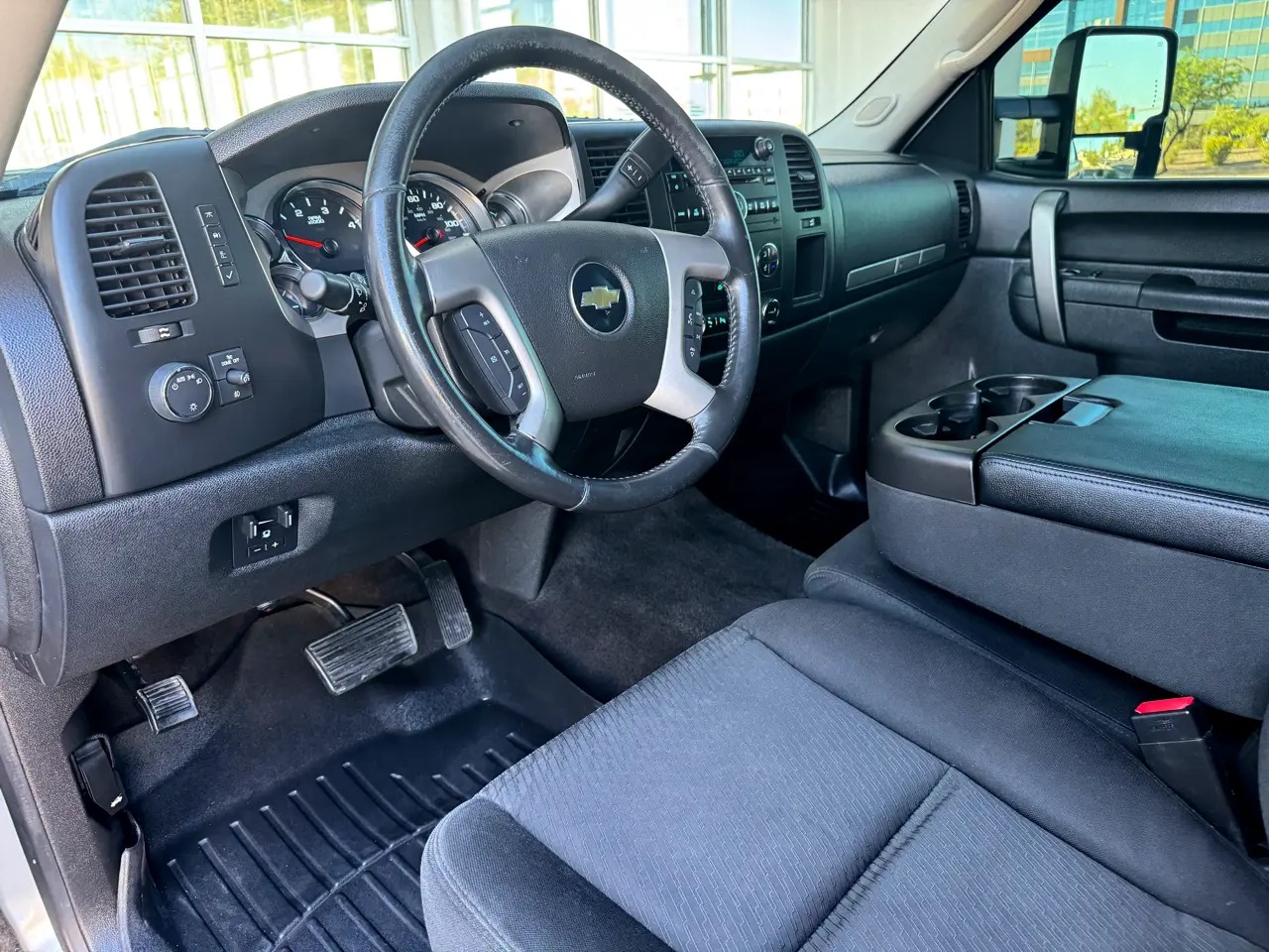 2014-chevrolet-silverado-2500-hd-lt-for-sale-scottsdale-az-25