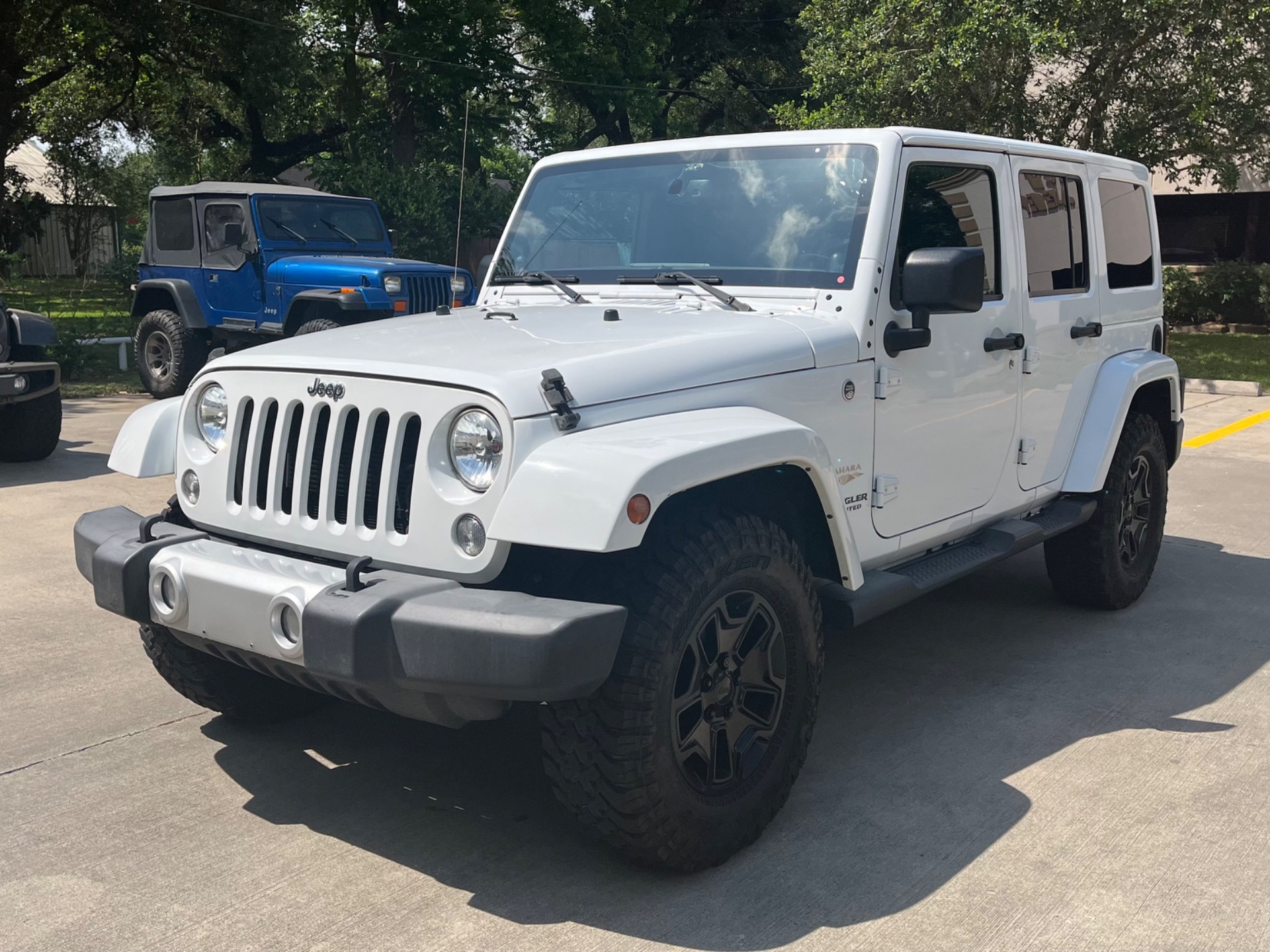 2014-jeep-wrangler-unlimited-sahara-for-sale (24)