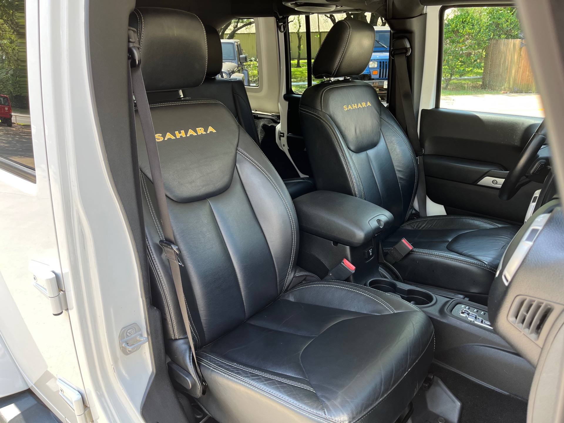 2014-jeep-wrangler-unlimited-sahara-for-sale (7)