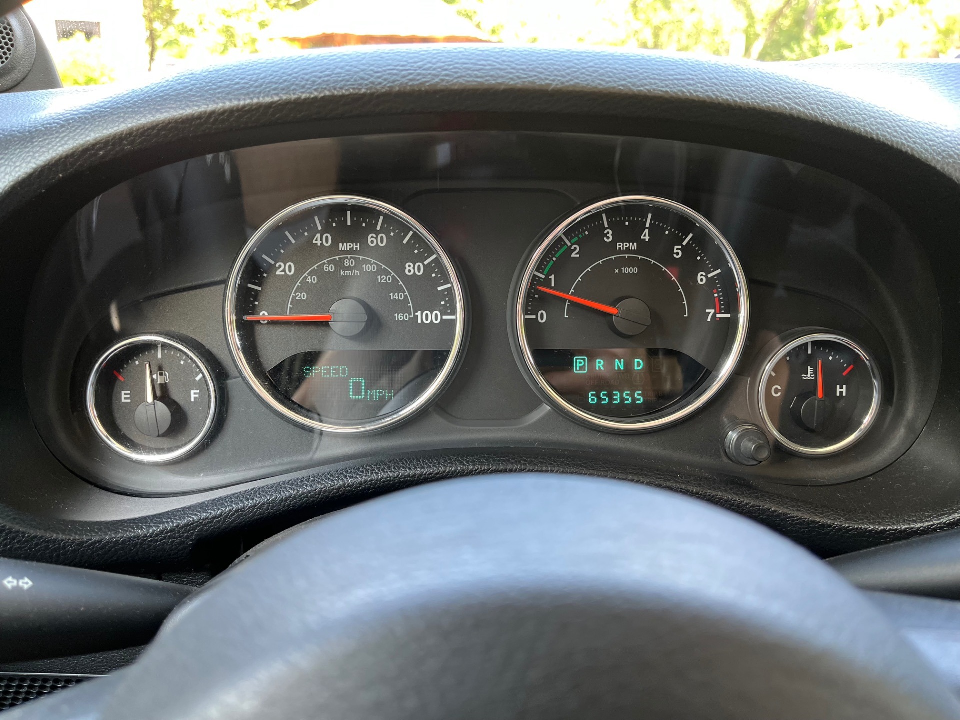 2014-jeep-wrangler-unlimited-sahara-for-sale (9)