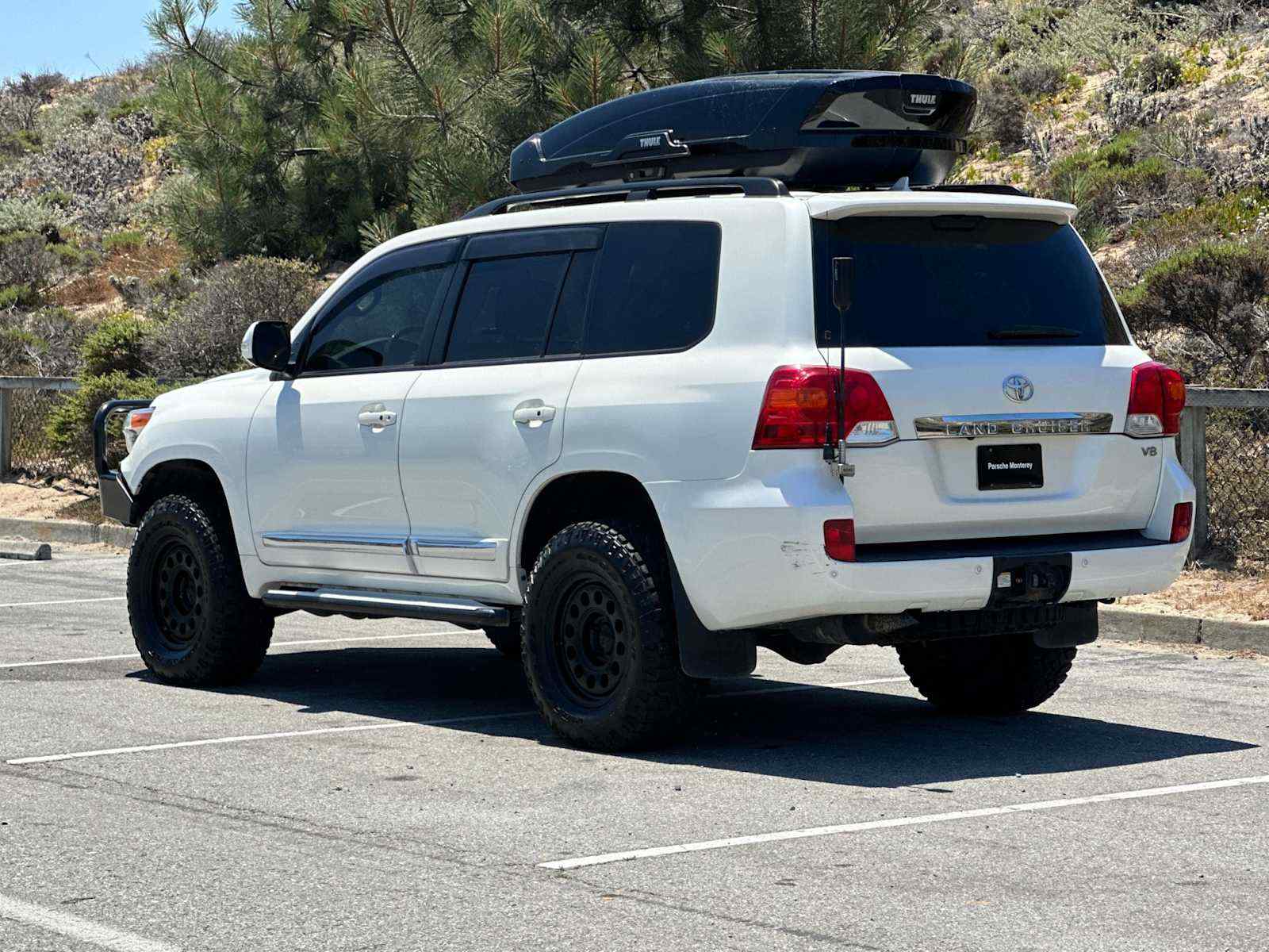 2014-toyota-land-cruiser-for-sale-monterey-california-03