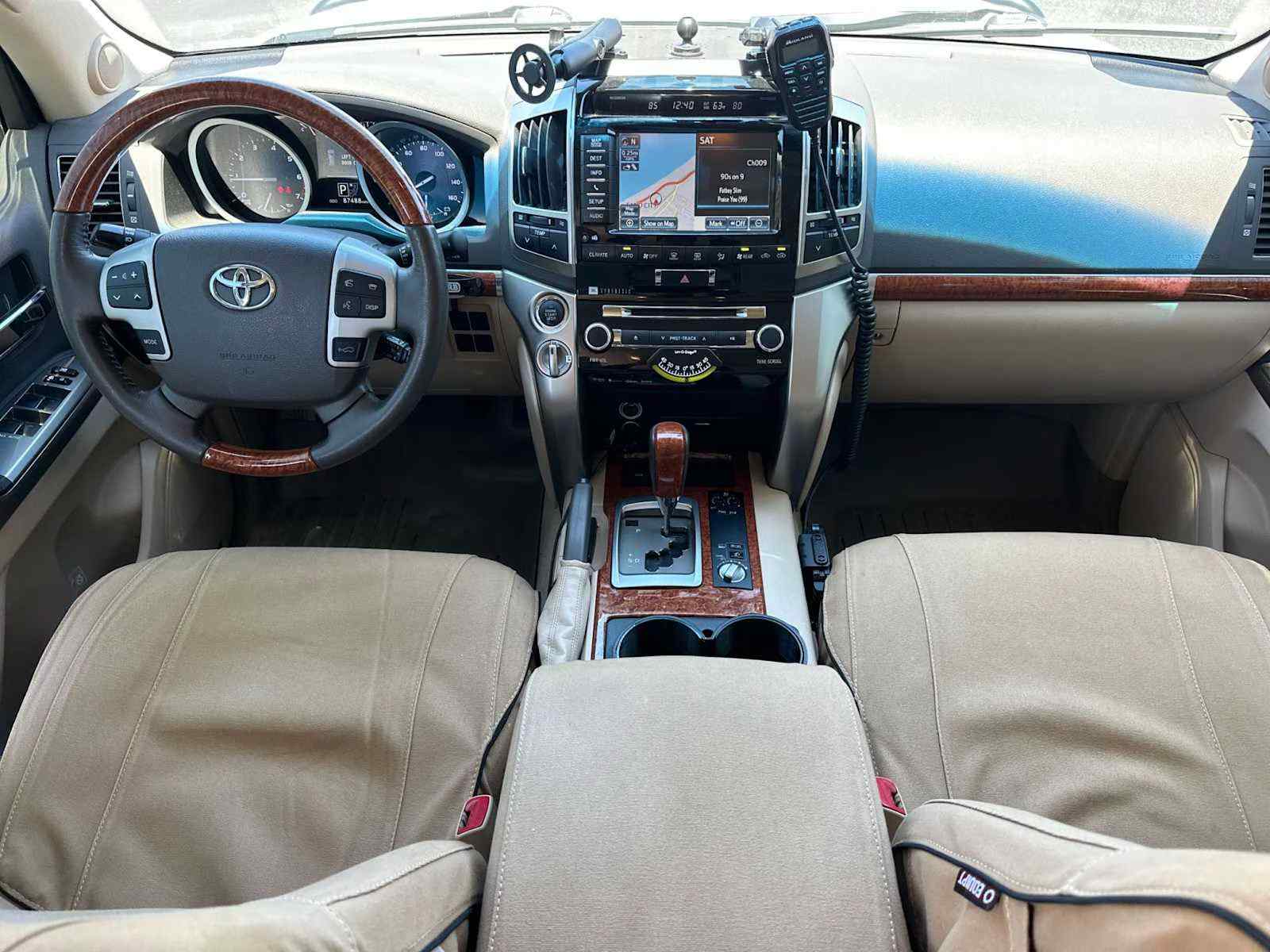2014-toyota-land-cruiser-for-sale-monterey-california-06