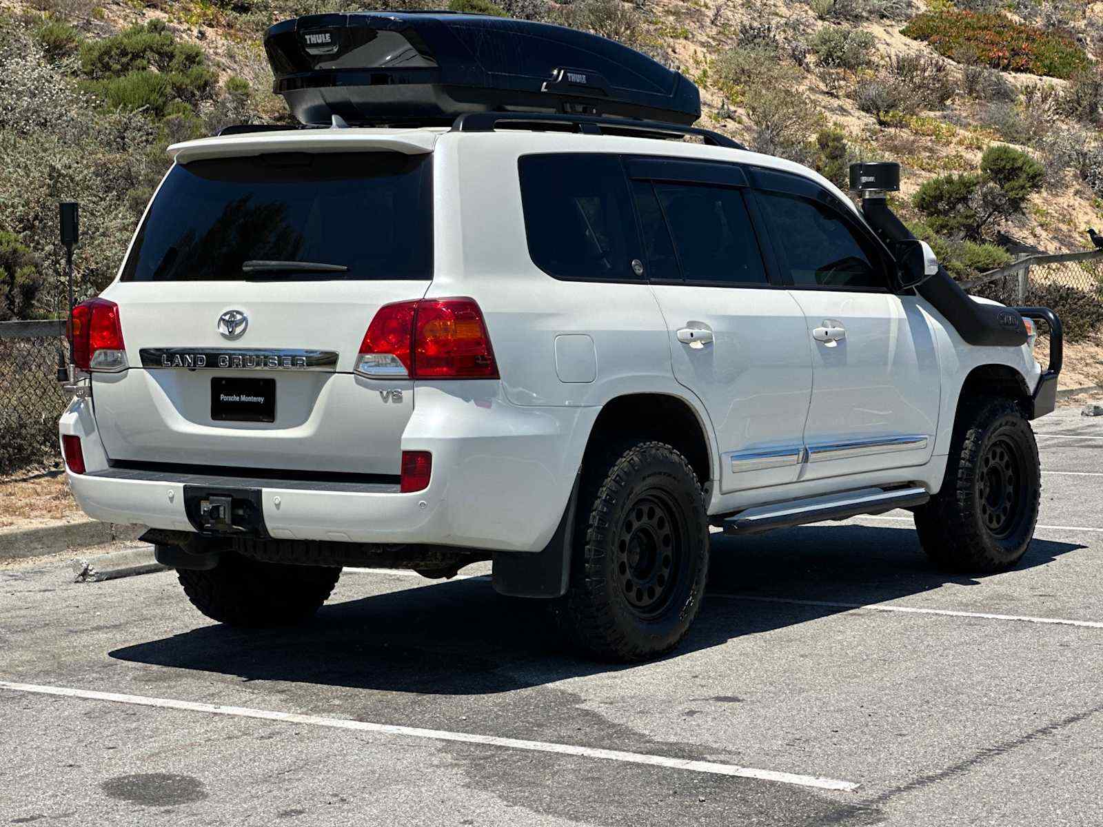2014-toyota-land-cruiser-for-sale-monterey-california-07