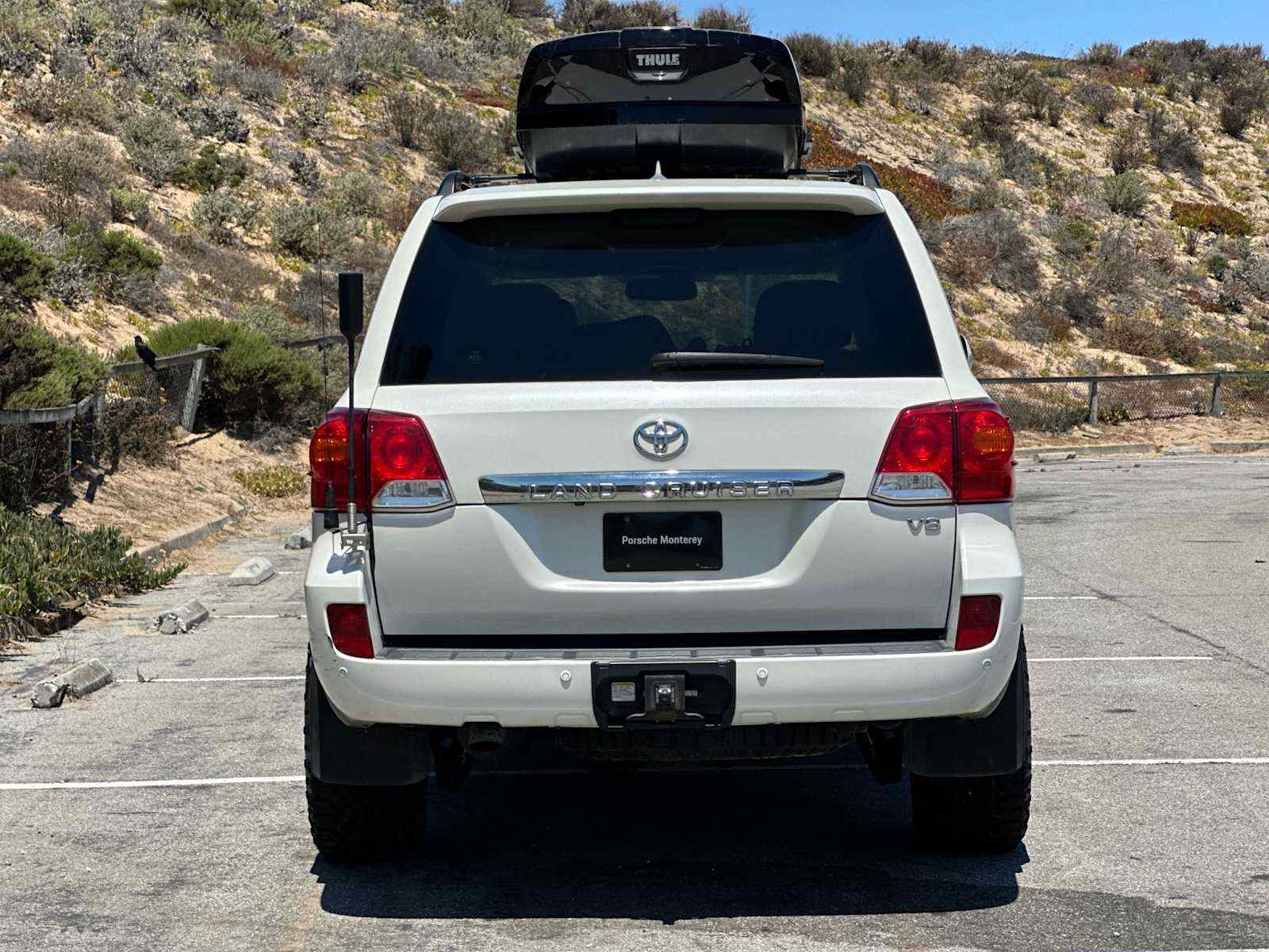 2014-toyota-land-cruiser-for-sale-monterey-california-08