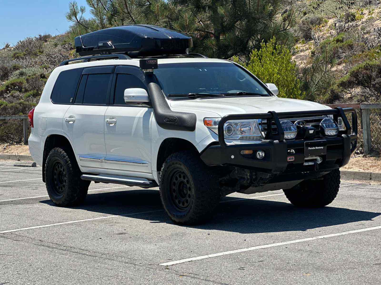 2014-toyota-land-cruiser-for-sale-monterey-california-10