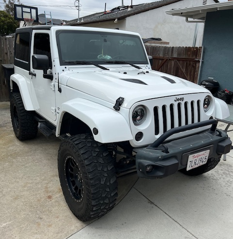 2015-Jeep-Wrangler-Sport-JK-for-sale-01