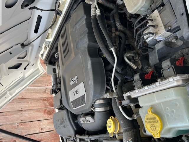 2015-Jeep-Wrangler-Sport-JK-for-sale-04