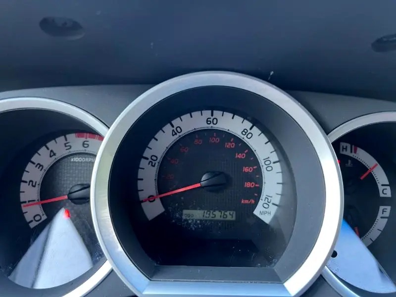 2015-toyota-tacoma-4x4 (1)