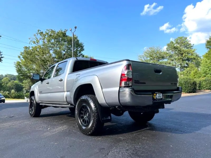 2015-toyota-tacoma-4x4 (29)
