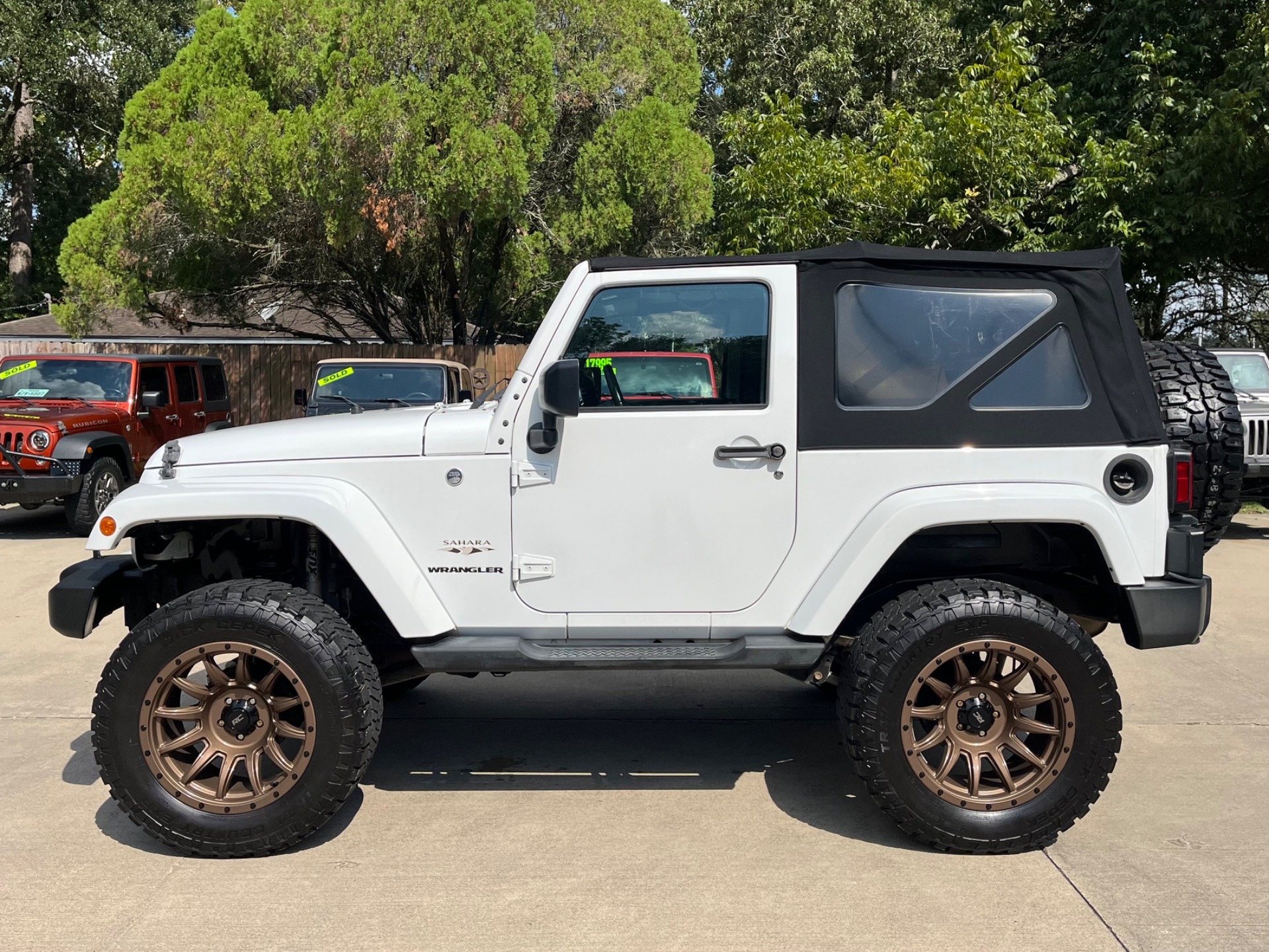 2016-jeep-wrangler-sahara-for-sale (20)