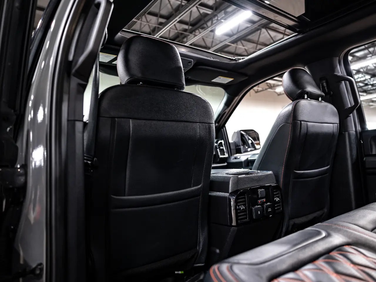 2019-ford-f150-lariat-super-crew (29)