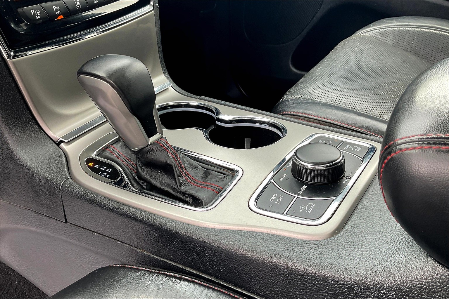 2019-jeep-grand-cherokee-trailhawk-4wd-for-sale-arlington-wa-13