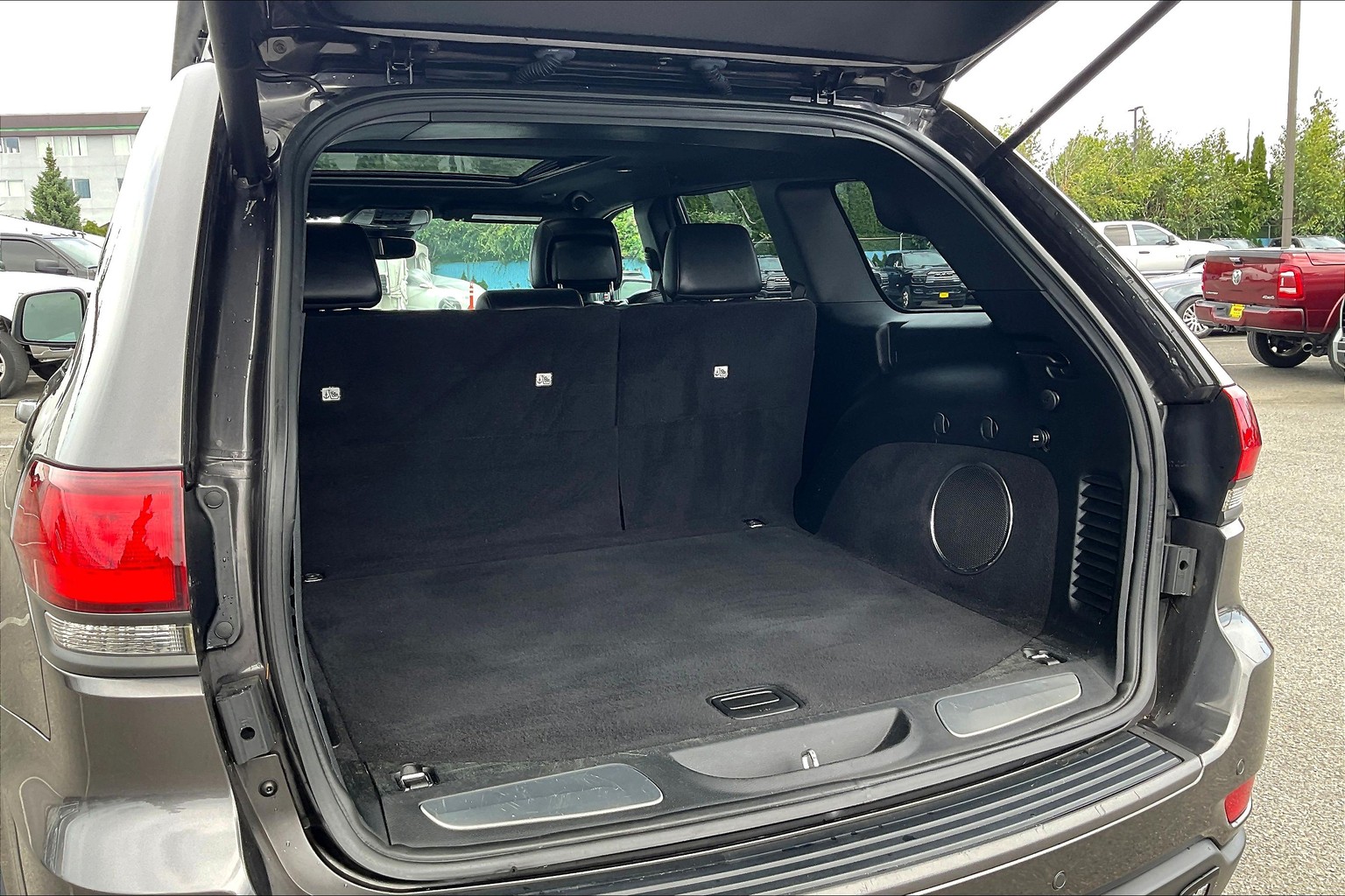 2019-jeep-grand-cherokee-trailhawk-4wd-for-sale-arlington-wa-23
