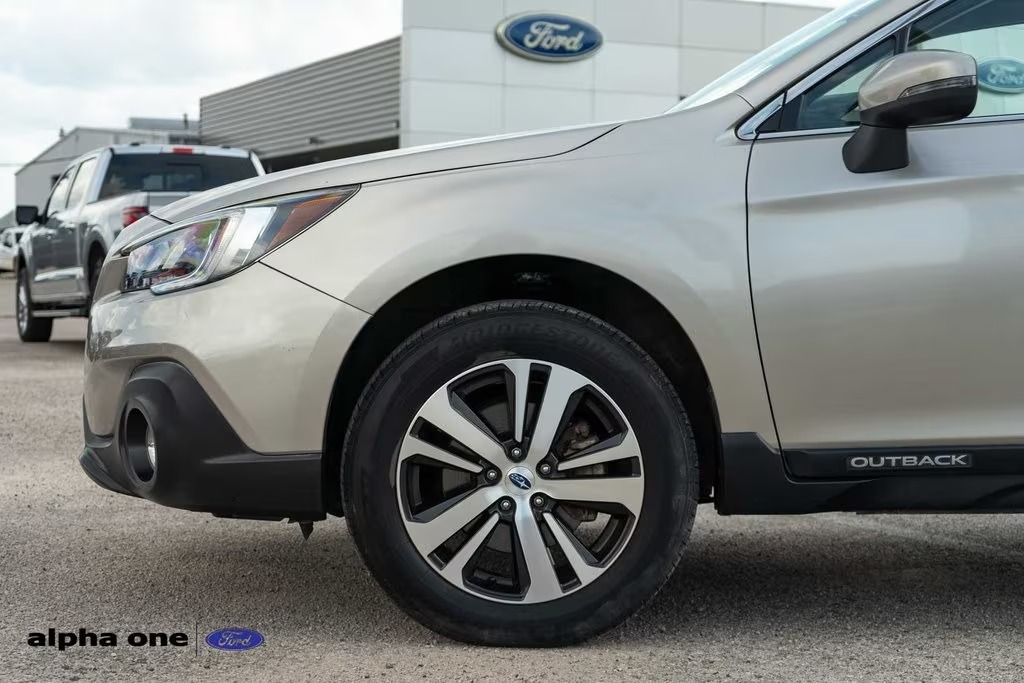 2019-subaru-outback-25i-for-sale-la-grange-tx-11