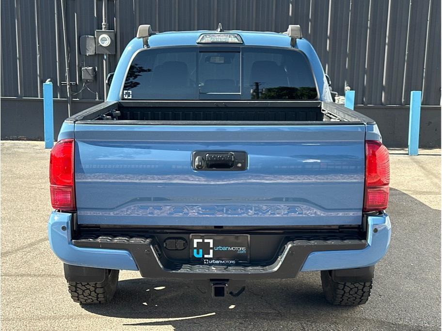 2019-toyota-tacoma-double-cab-for-sale-07