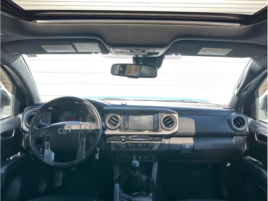 2019-toyota-tacoma-double-cab-for-sale-12