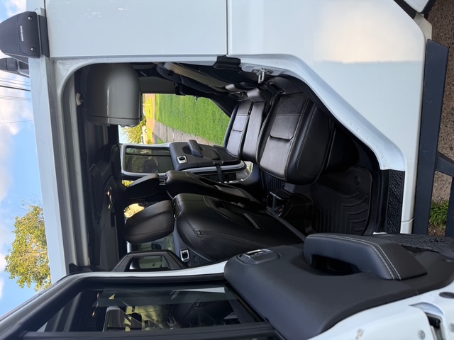 2021-jeep-gladiator-for-sale-04