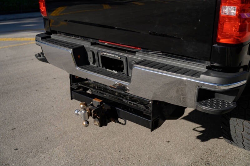 2022-chevrolet-silverado-4500-hd-for-sale-miami-fl-13