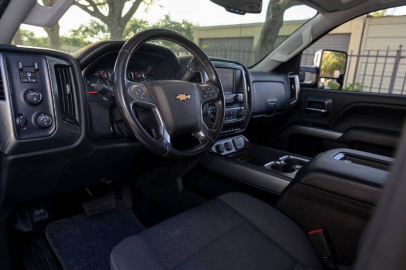 2022-chevrolet-silverado-4500-hd-for-sale-miami-fl-21