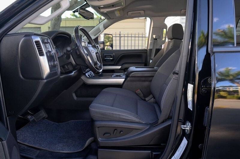 2022-chevrolet-silverado-4500-hd-for-sale-miami-fl-24