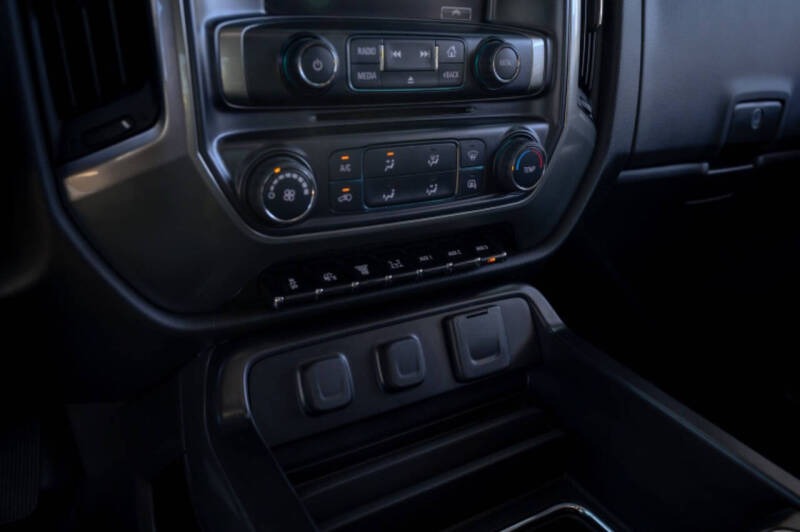2022-chevrolet-silverado-4500-hd-for-sale-miami-fl-29