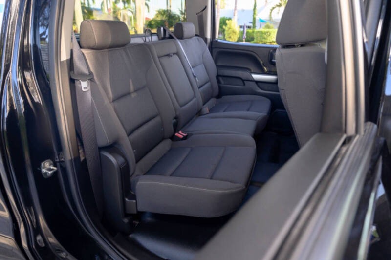 2022-chevrolet-silverado-4500-hd-for-sale-miami-fl-38