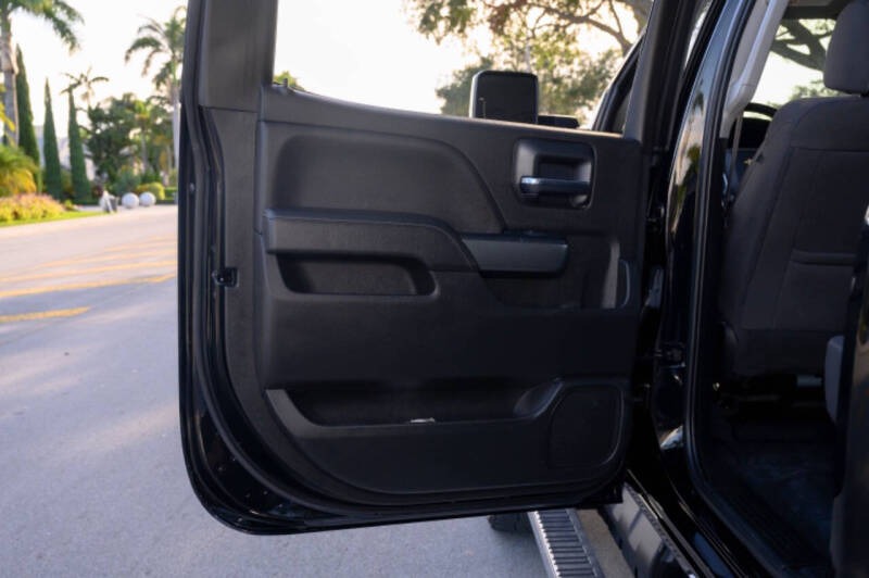 2022-chevrolet-silverado-4500-hd-for-sale-miami-fl-44