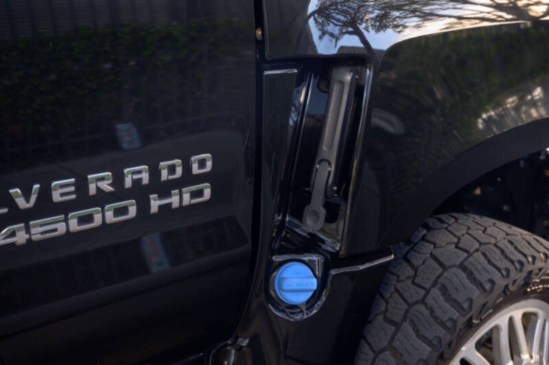 2022-chevrolet-silverado-4500-hd-for-sale-miami-fl-46