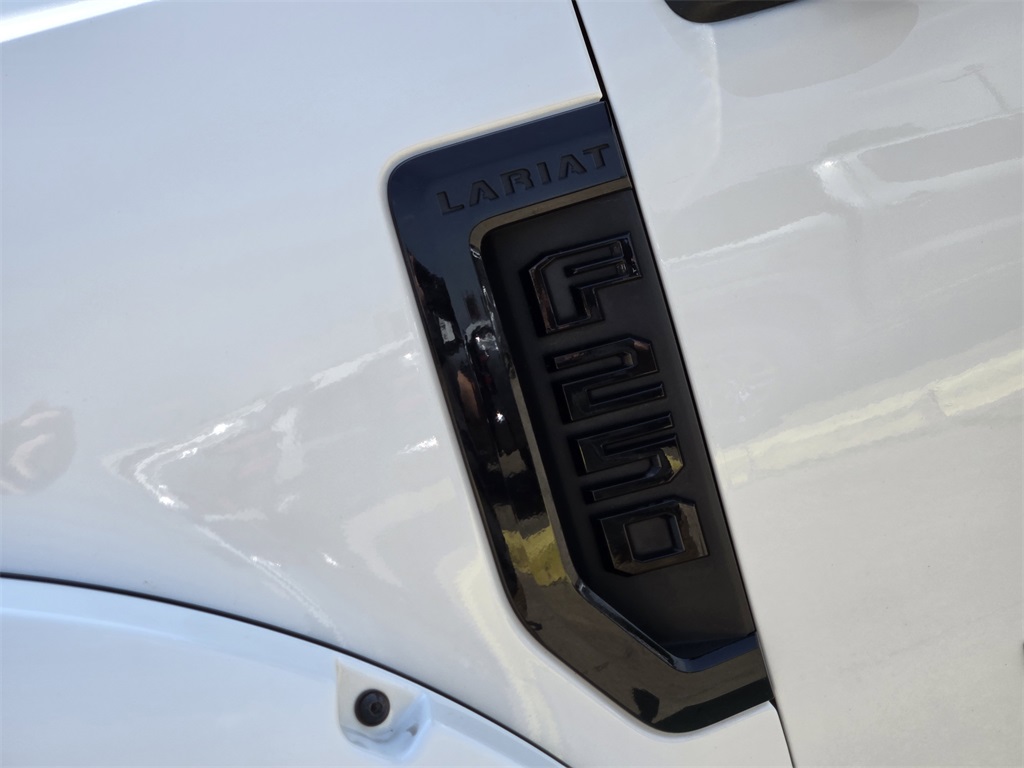 2022-ford-f250-modified-for-sale-08