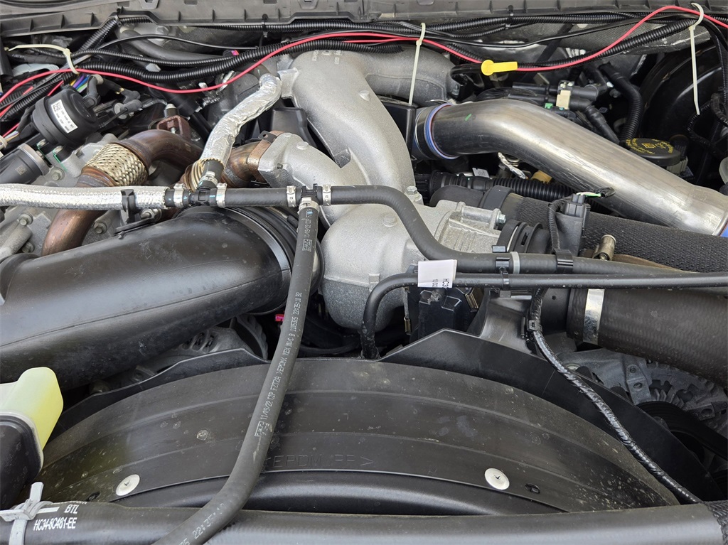 2022-ford-f250-modified-for-sale-19