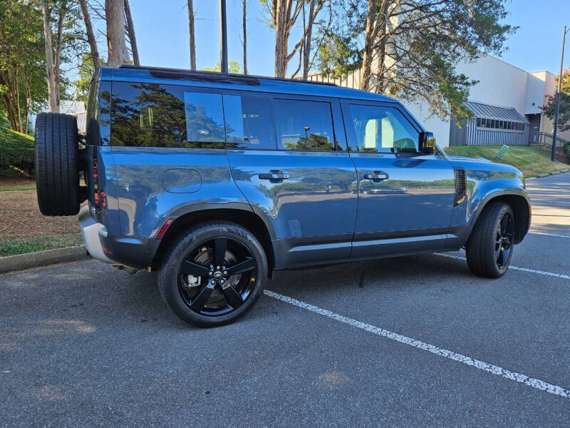 2023-land-rover-defender-110-se-awd-4dr-suv (4)