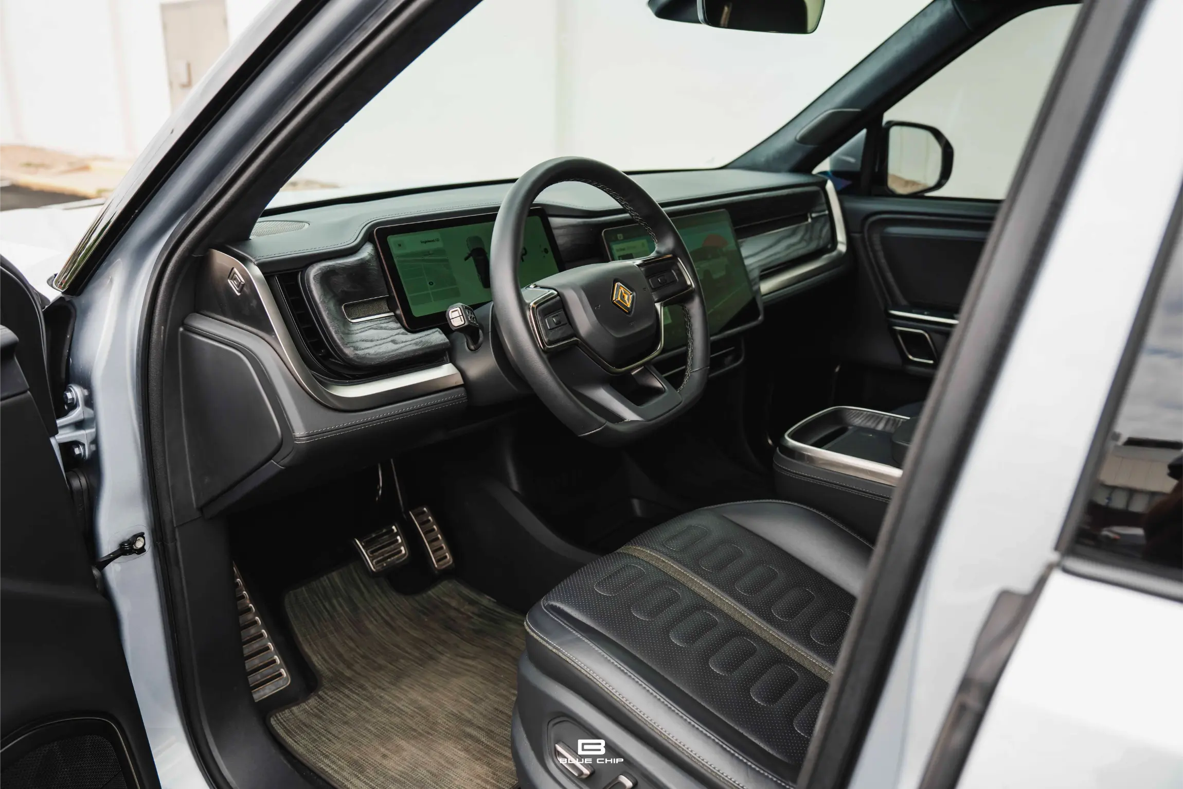 2023-rivian-r1s-for-sale-englewood-co-23
