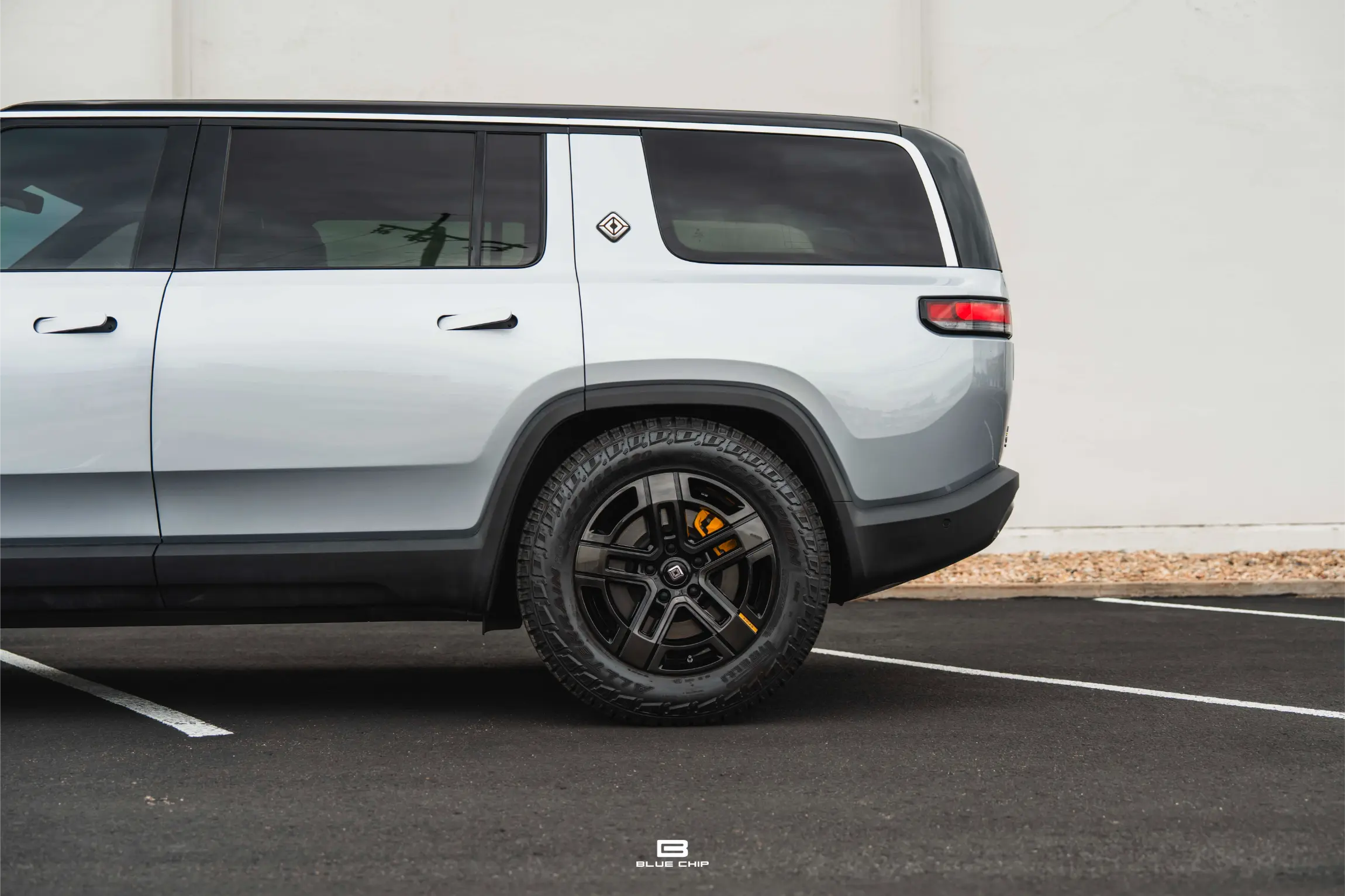 2023-rivian-r1s-for-sale-englewood-co-4