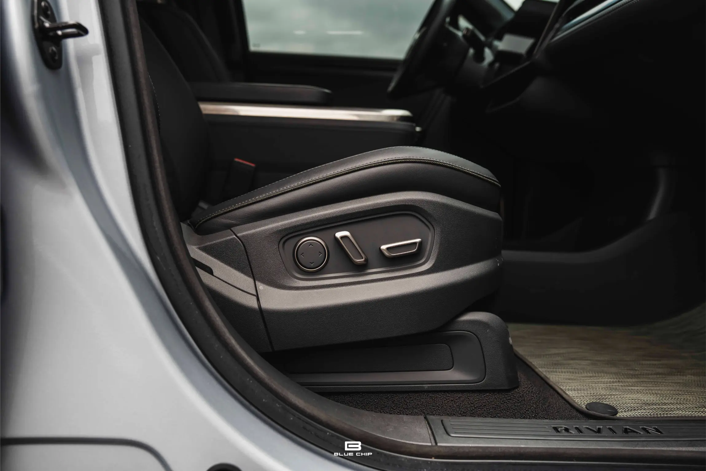 2023-rivian-r1s-for-sale-englewood-co-51