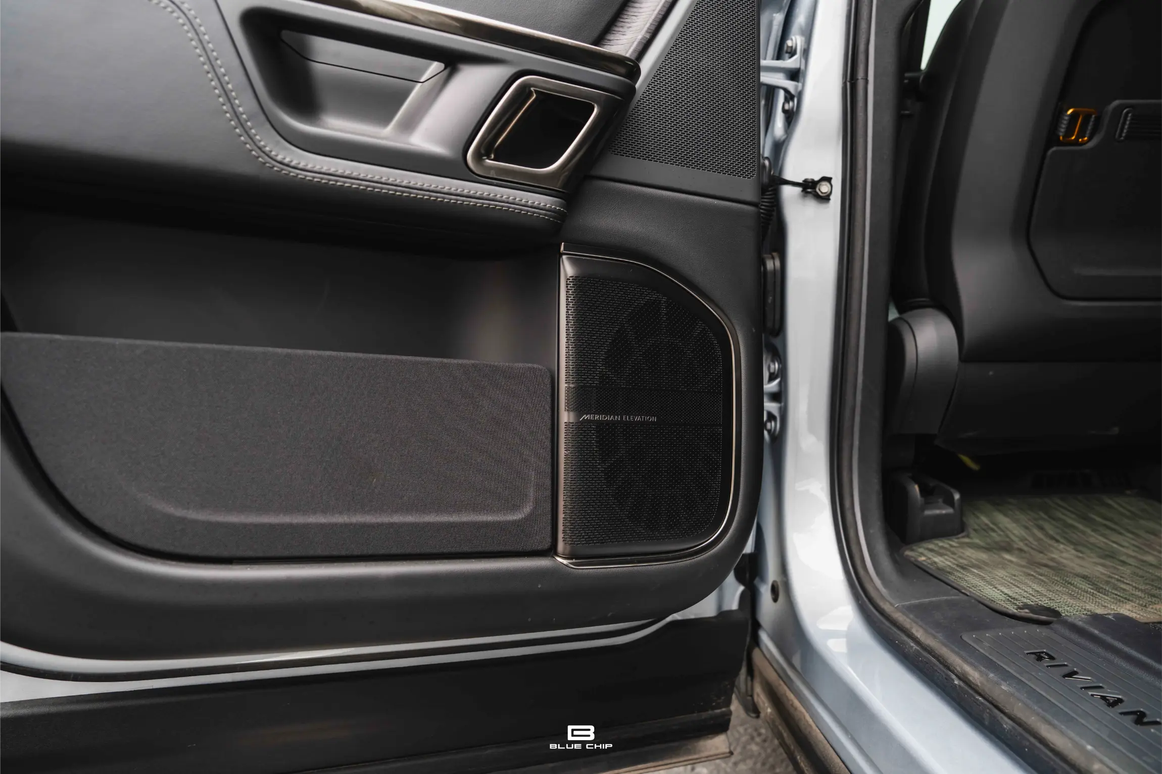 2023-rivian-r1s-for-sale-englewood-co-59