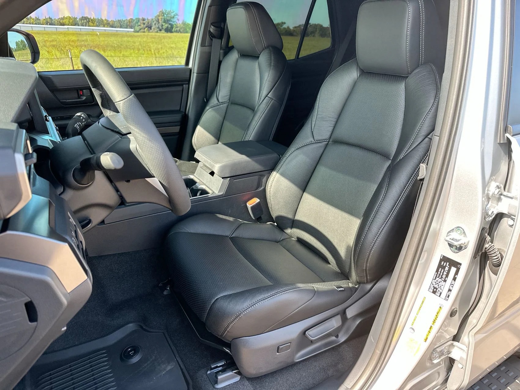 2025-toyota-4runner-trd-off-road (12)