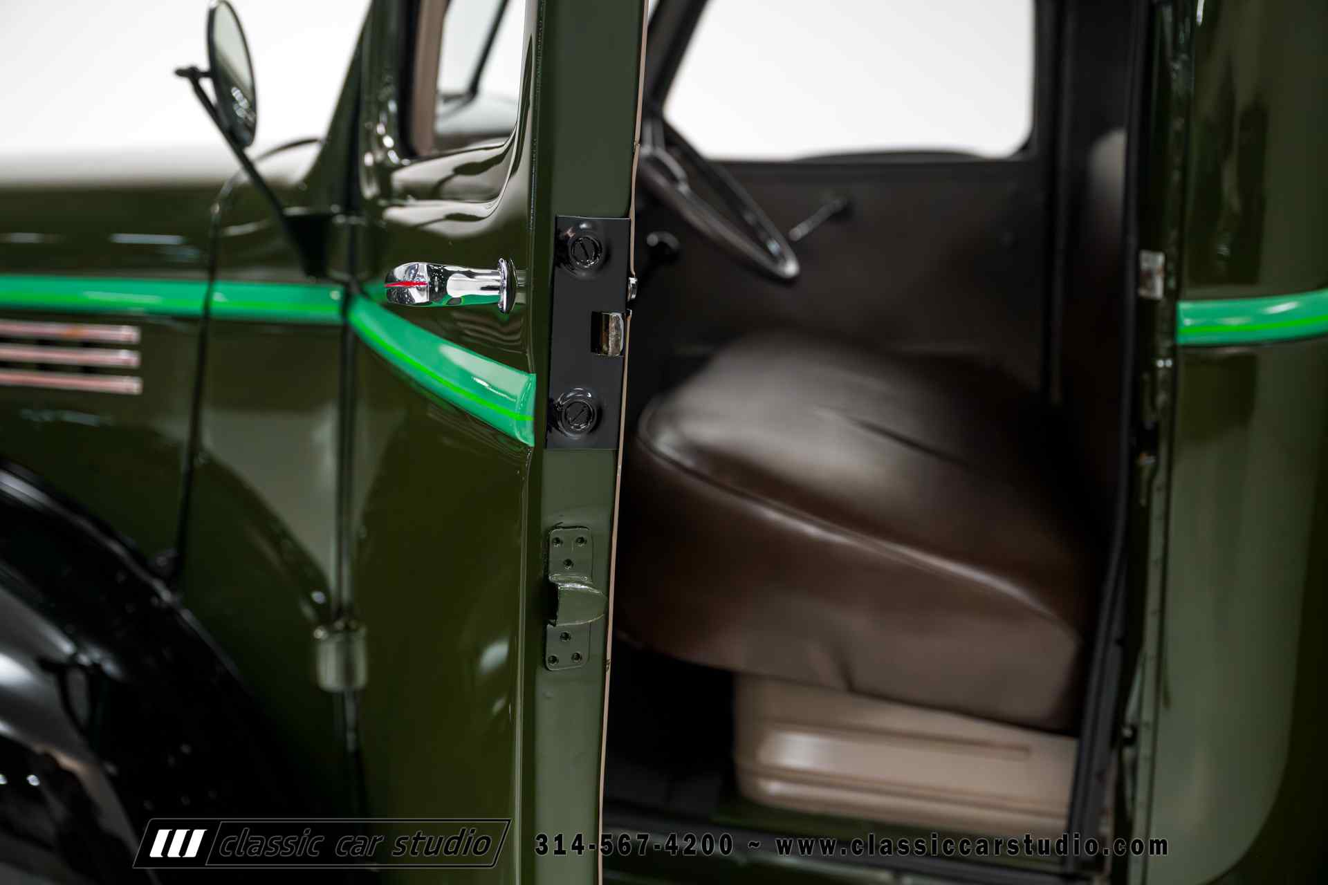 41_Chevrolet_AK-Series_Pickup_2245-111 (1)
