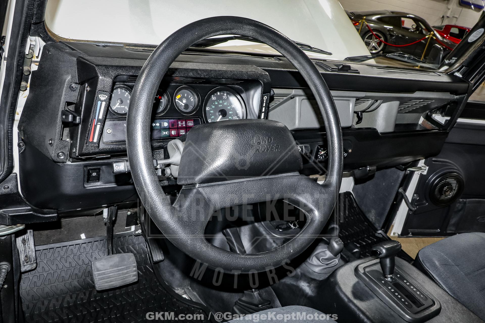 Used-1997-Land-Rover-Defender-90-1752265359 (28)