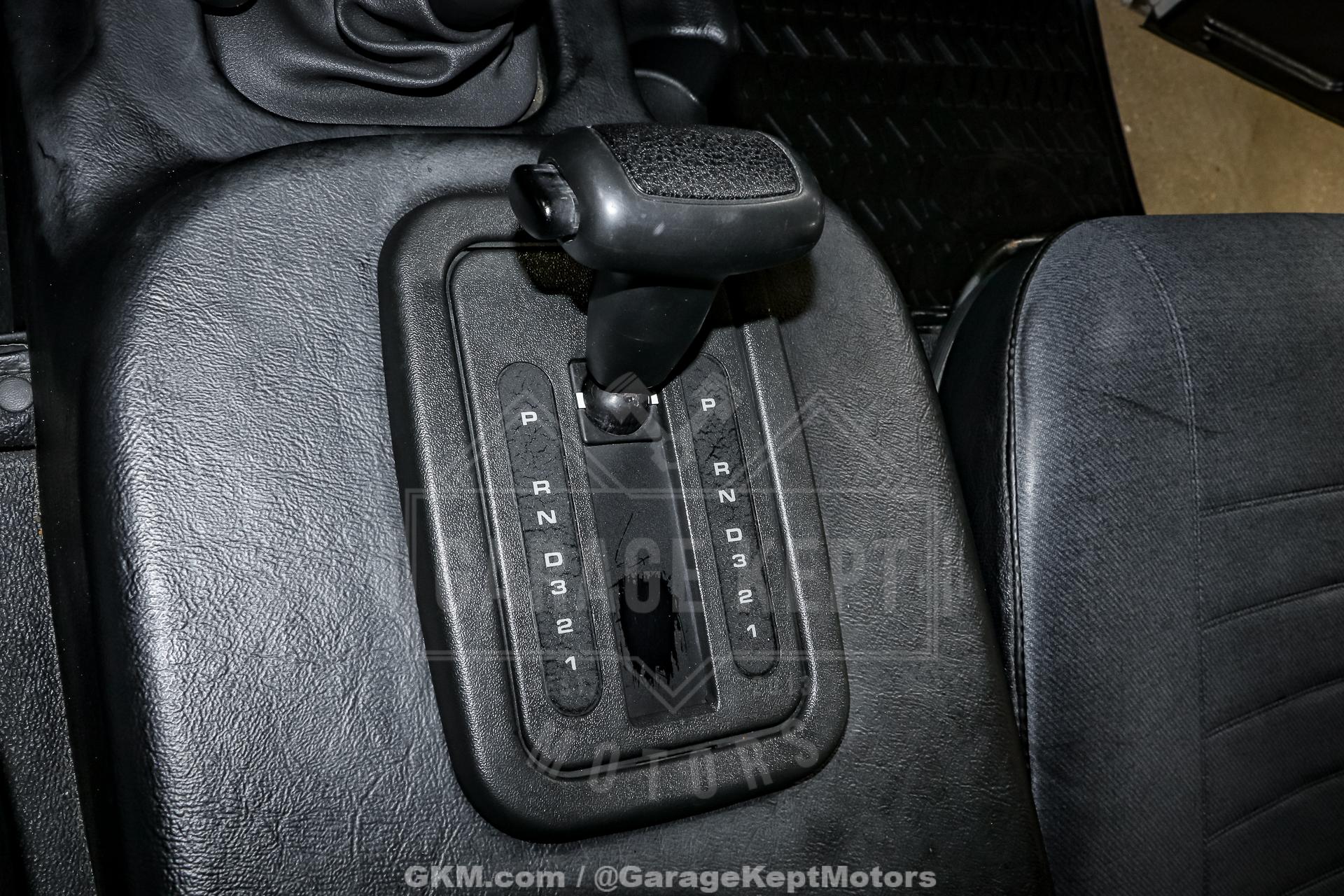 Used-1997-Land-Rover-Defender-90-1752265359 (29)