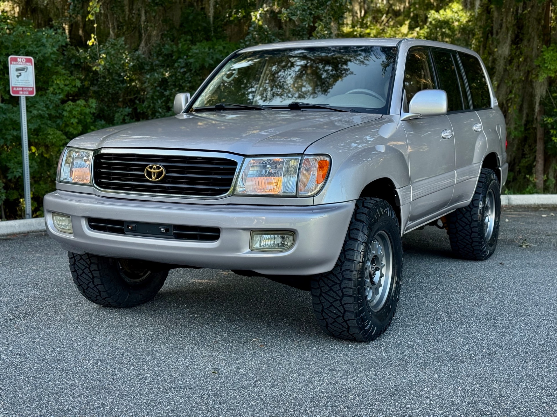 Used-1998-Toyota-Land-Cruiser-RARE-DIFFLOCK-FRESH-BUILD-BEAUTIFUL-1752933749 (1)