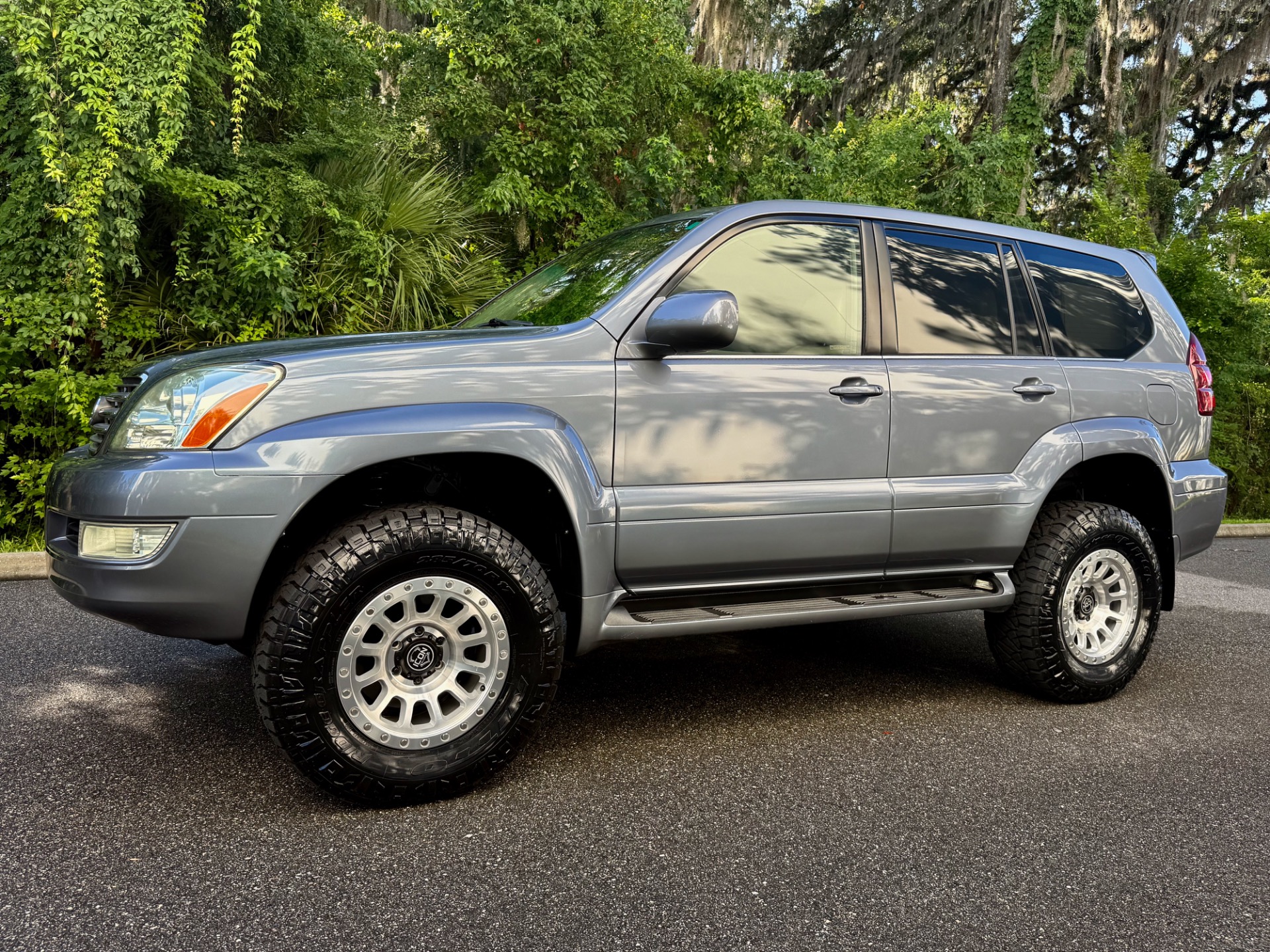 Used-2004-Lexus-GX-470-SUPER-CLEAN-1751415005 (1)